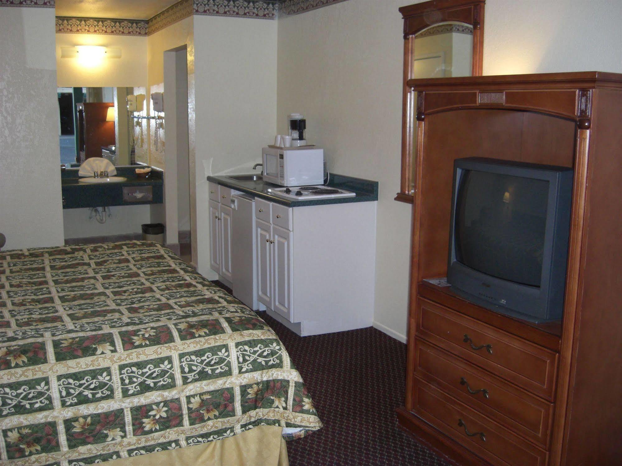 Travelodge By Wyndham El Centro Bagian luar foto